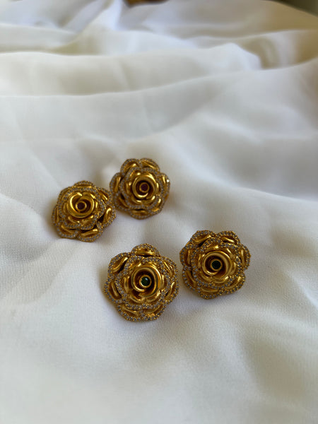 Antique rose flower studs