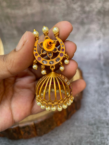 Chandra Jhumkas