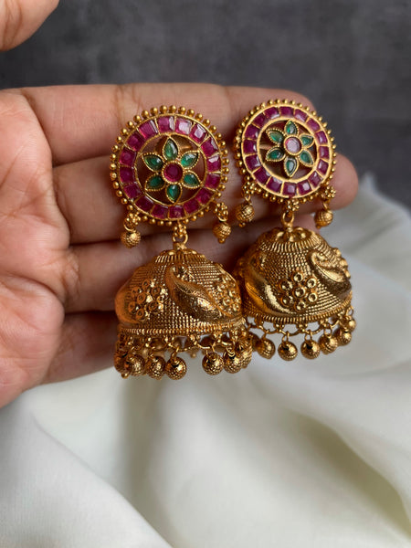 Kemp chakra jhumkas