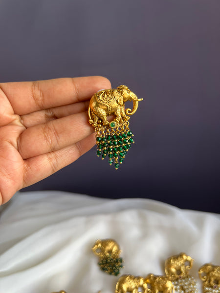 Elephant cluster bead studs