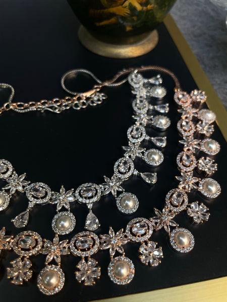 Rose polish Pearl necklace with earrings
