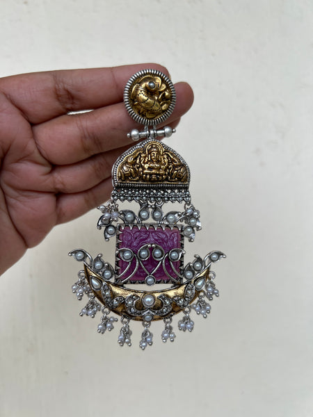 Nagas dual tone jumbo Chaandbalis with carved stone