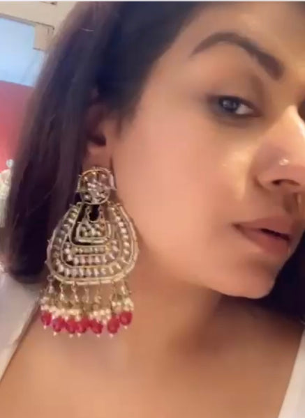 Kundan lookalike Chaandbalis with beads