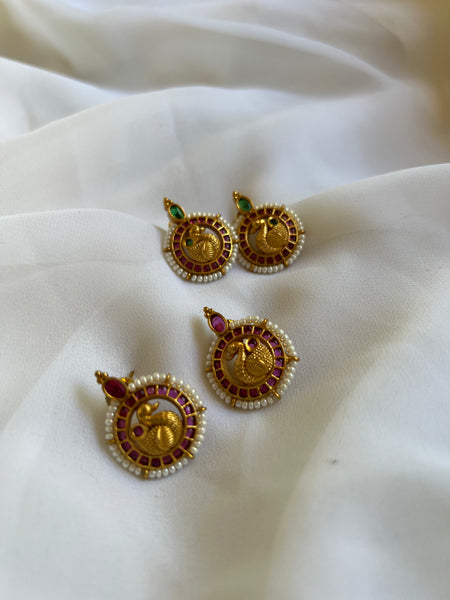 Peacock kemp Pearl studs