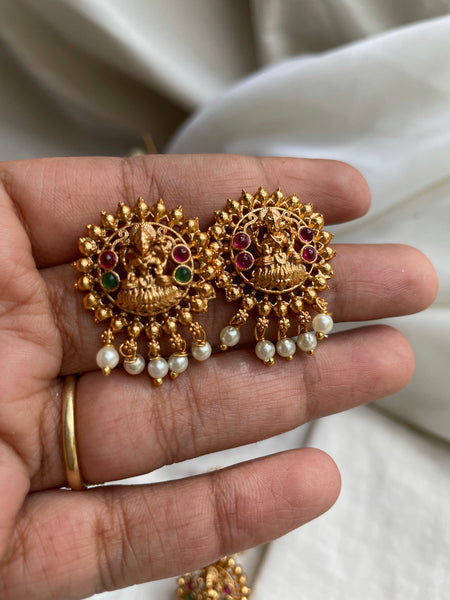 Round Lakshmi Pearl studs