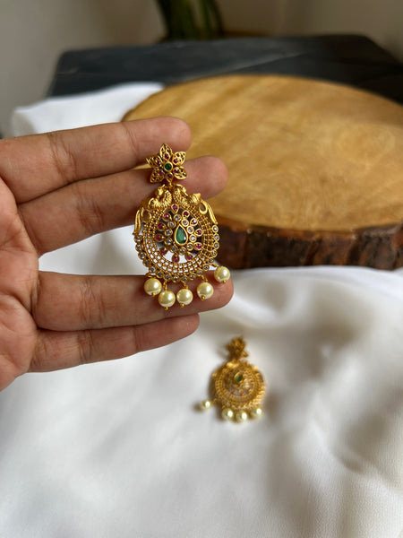 Double peacock Chaandbalis