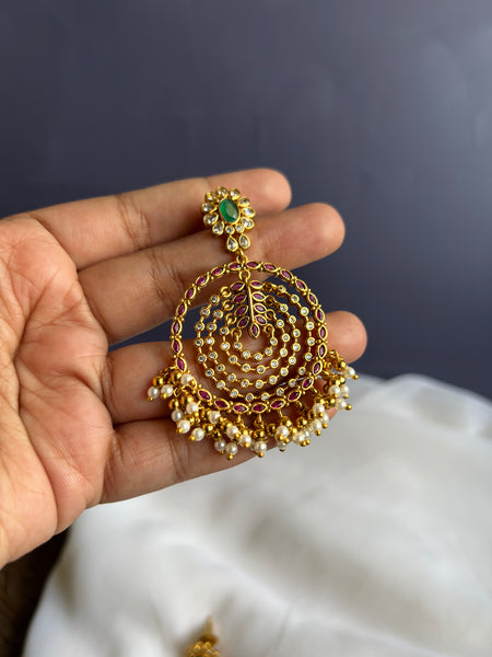 Designer stone chaandbalis