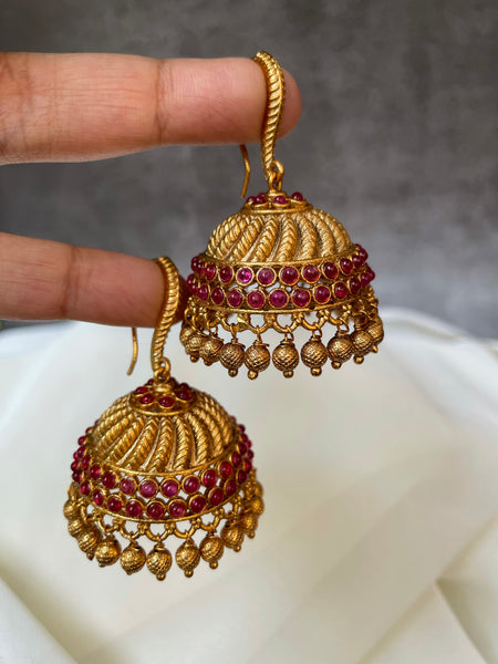 Jumbo kemp Hook jhumkas