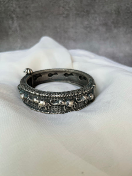 Oxidised elephant kada