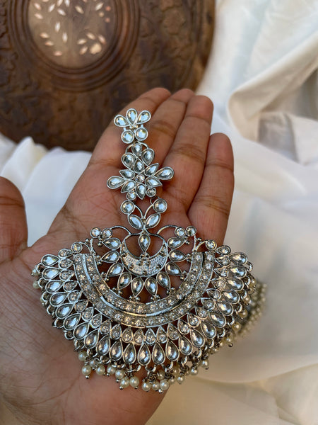 Deepika padukone inspired oversized Chaandbalis