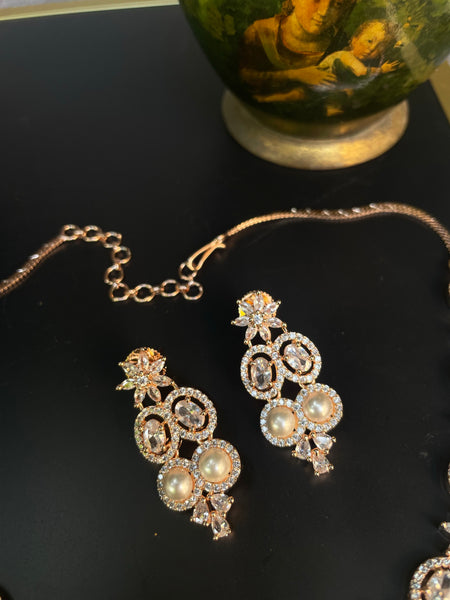 Rose polish Pearl necklace with earrings