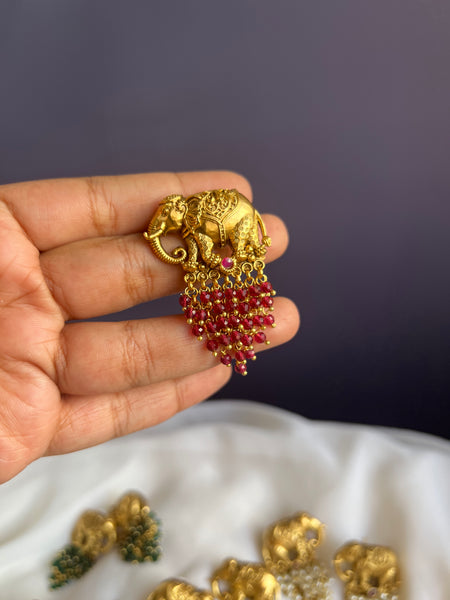 Elephant cluster bead studs