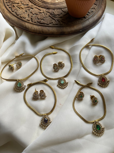 Victorian stone necklace with studs