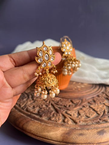 Kundan flower antique jhumkas