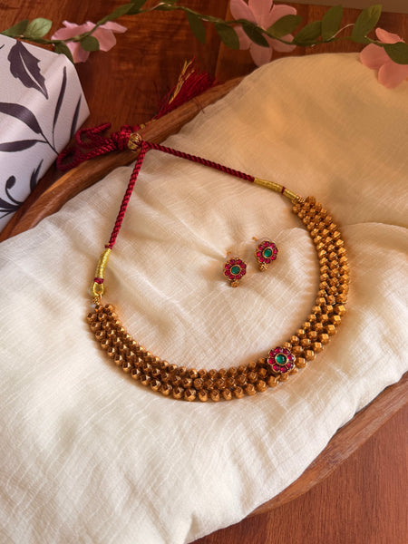 Antique kemp flower thushi necklace with studs