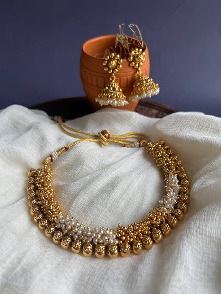 Cluster Gungaroo necklace with jhumkas