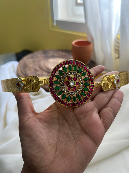 Kundan chakra jumbo hip belt
