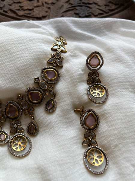 Victorian style necklace with earrings