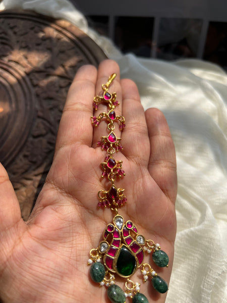 Dual peacock Kundan nethi chutti