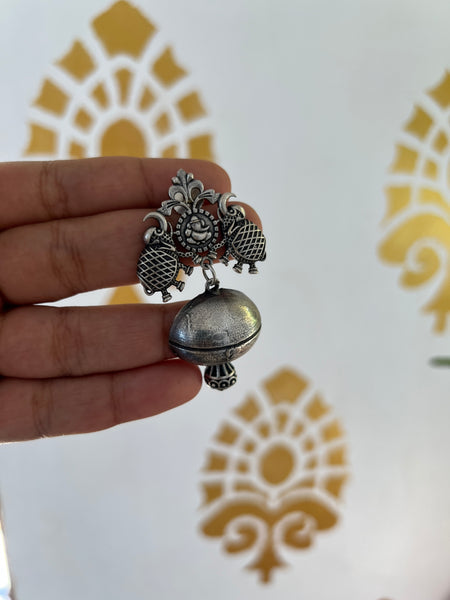 Elephant half sphere studs