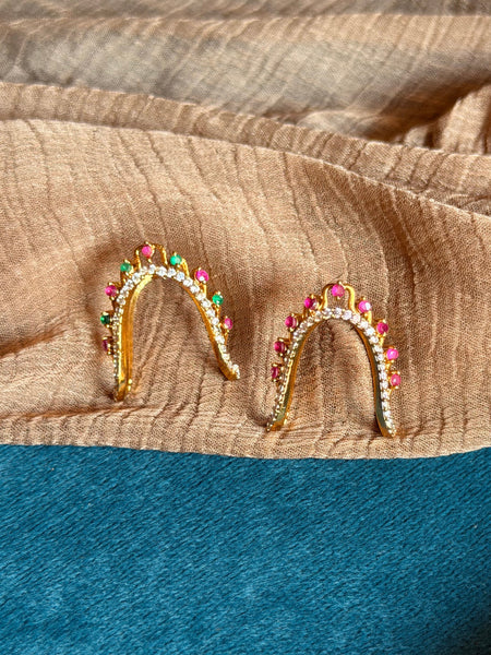 Mayura arch vaanki ring
