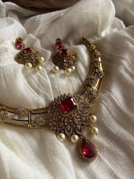 Victorian style stone stiff necklace with earrings