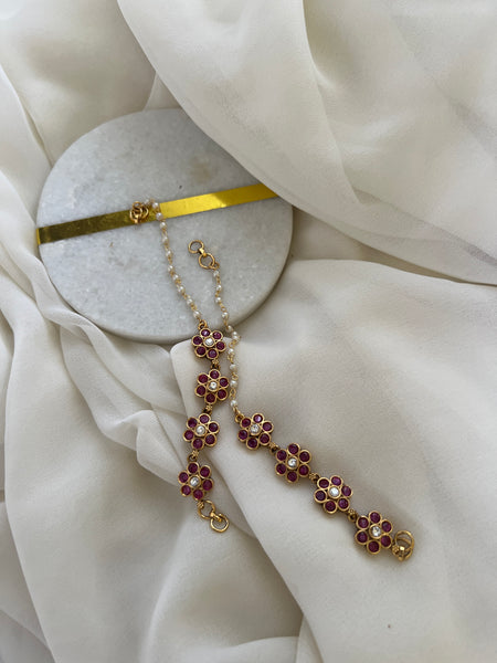 Kemp flower earrings chain