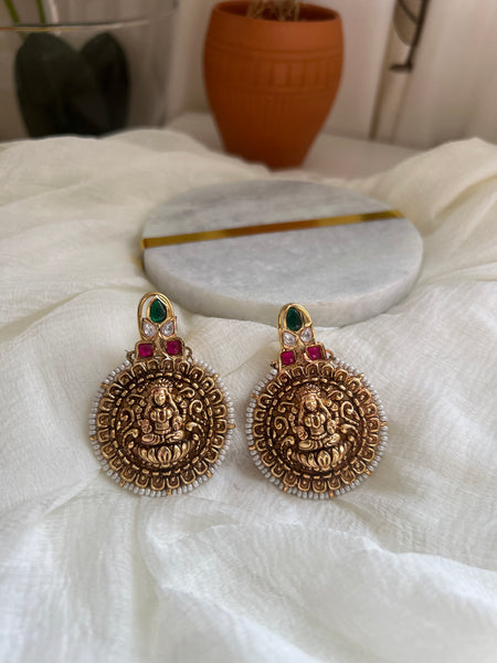 Kundan Lakshmi studs