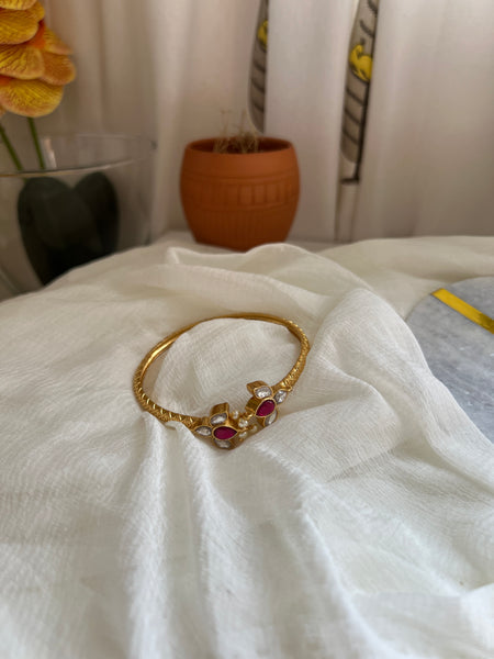 Kundan lotus kada ( single )