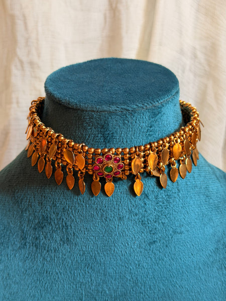 Kemp Elakkathaali choker with studs