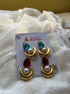 Stone Pearl chaand studs