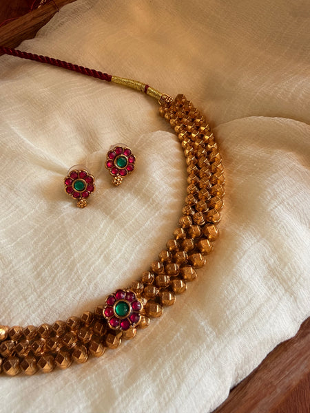 Antique kemp flower thushi necklace with studs