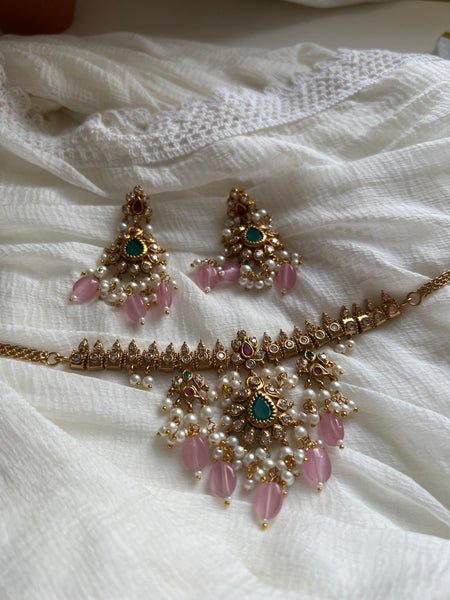 Guttapusalu choker with color beads set