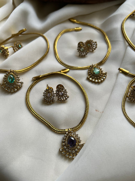 Victorian stone necklace with studs
