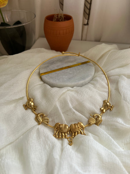 Animal mix hasli with kundan tear drop
