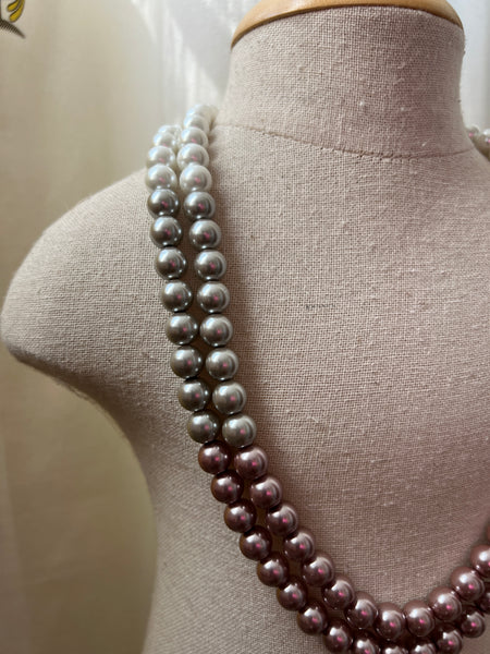 3 color pearl maala with studs