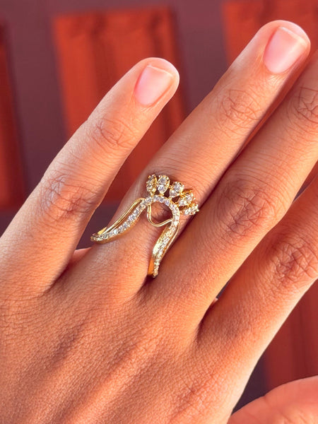 Temple Crown Vaanki Ring