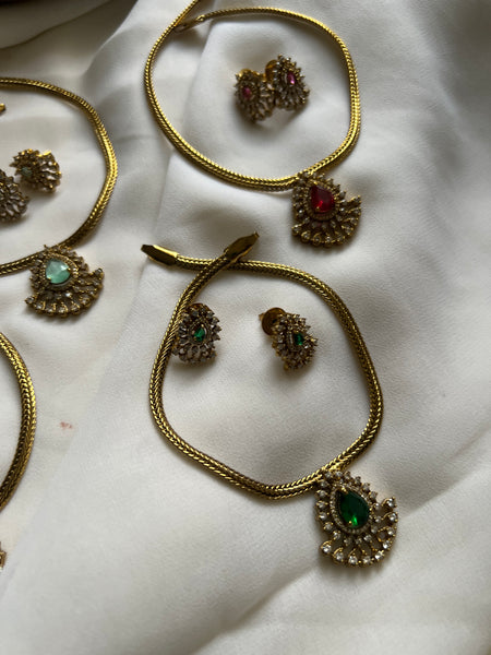 Victorian stone necklace with studs
