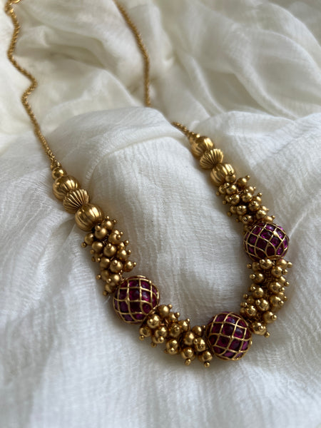 Kemp sphere cluster bead necklace