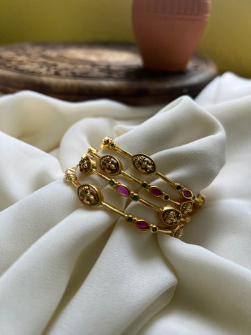 Lakshmi simple kemp bangles set of 4
