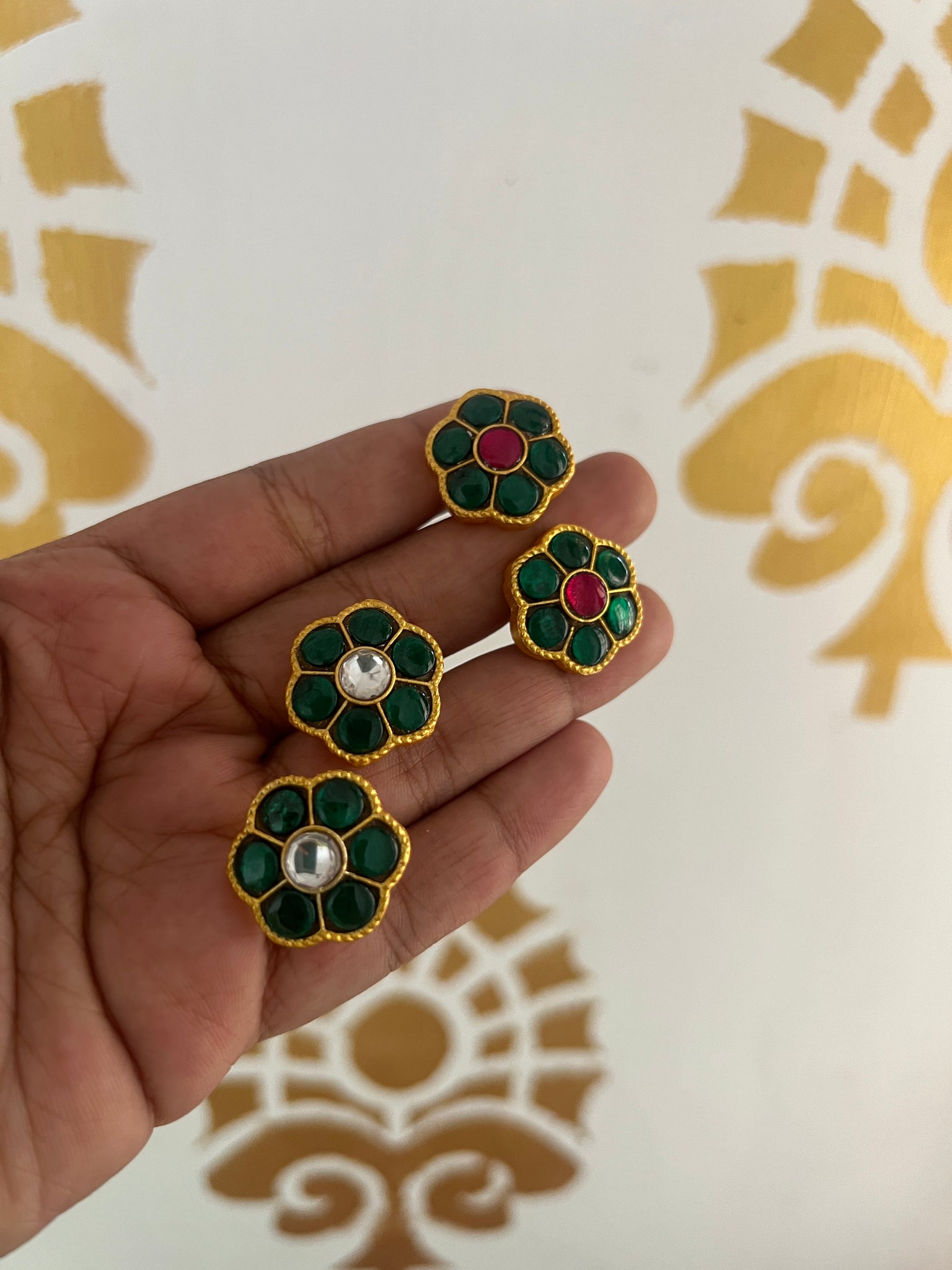 Kundan flower studs