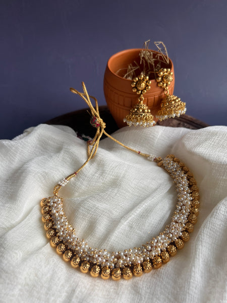 Cluster Gungaroo necklace with jhumkas