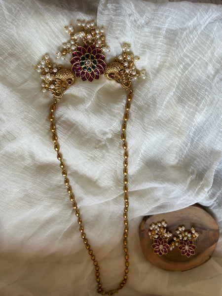 Kemp flower maala with studs