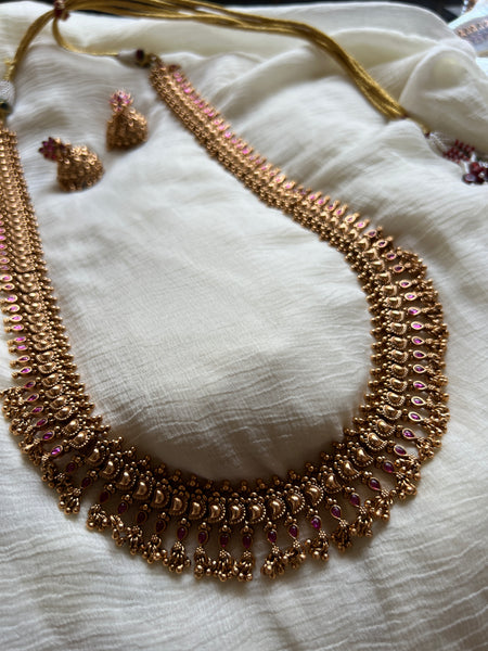 Kemp bridal Paisley necklace with jhumkas