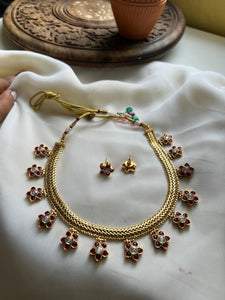 Ruby flower antique necklace with studs