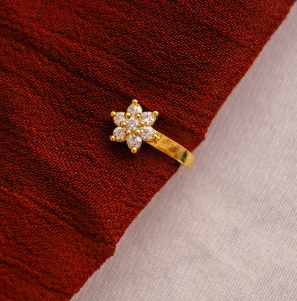Gold Plated floral Nose pin