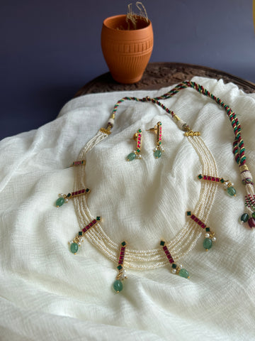 Kundan Pearl necklace with studs