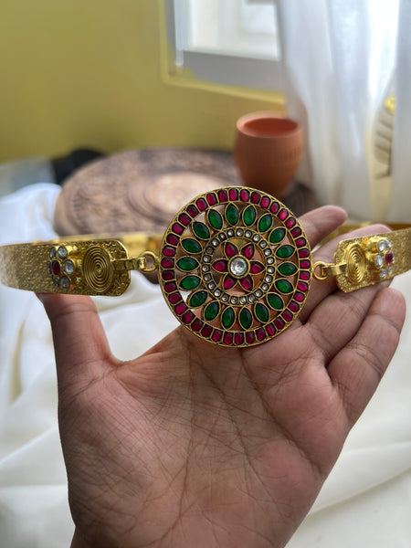 Kundan chakra jumbo hip belt