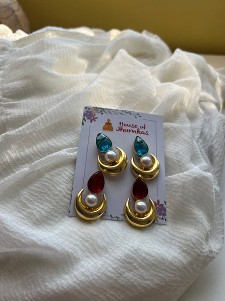 Stone Pearl chaand studs