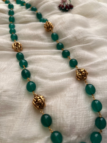Emerald Nagas bead haram